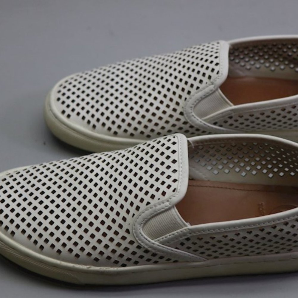 Tory Burch Jesse White Leather Perforated Casual  Slip on Shoes Sneakers 8 - Picture 5 of 9